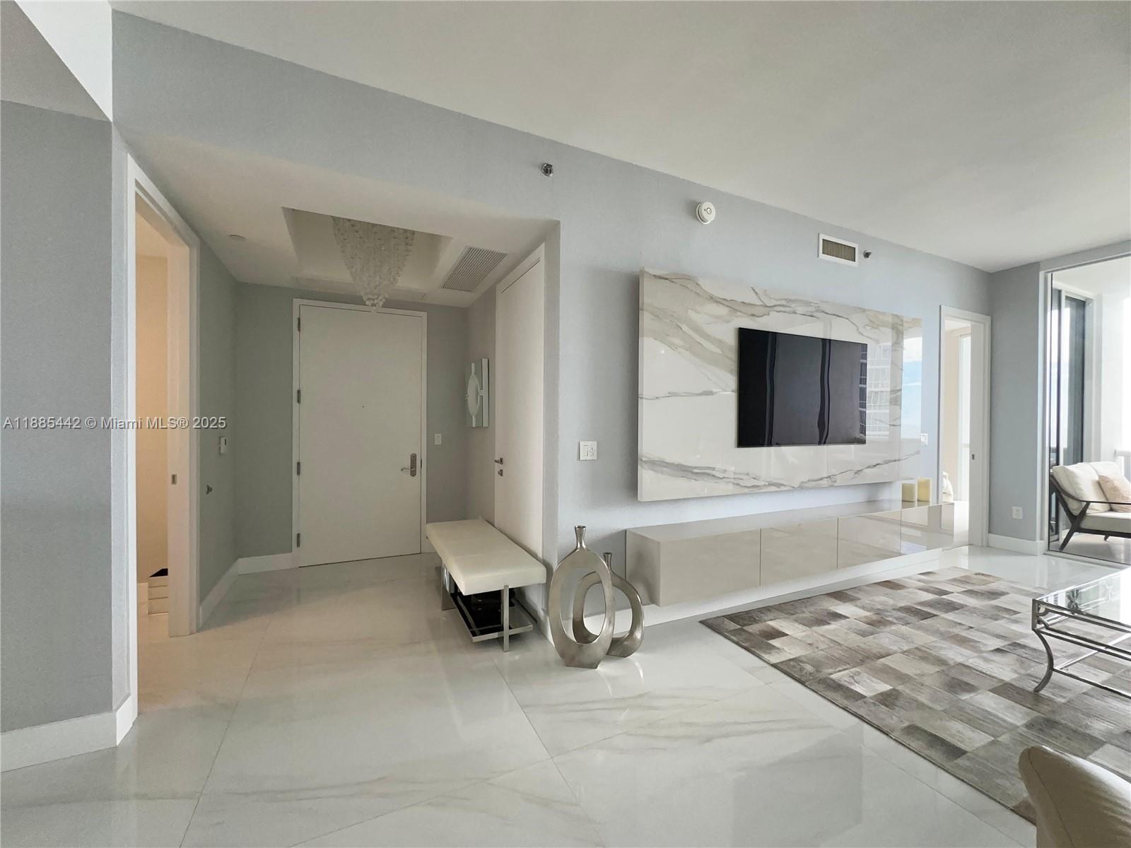 TDR TOWER II CONDO - Residential Lease