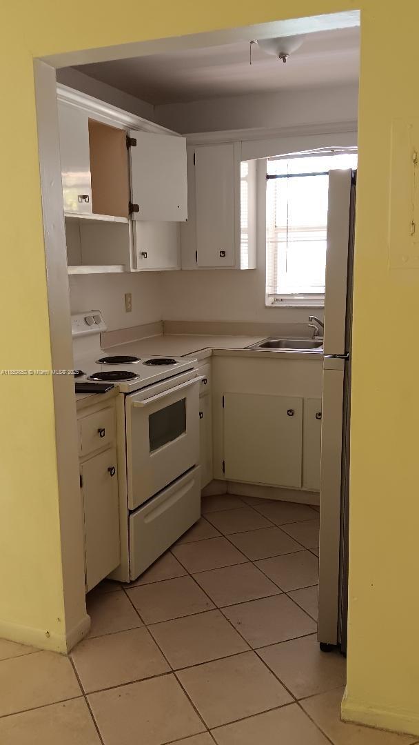 ST JAMES PARK WEST ADD - Residential Lease