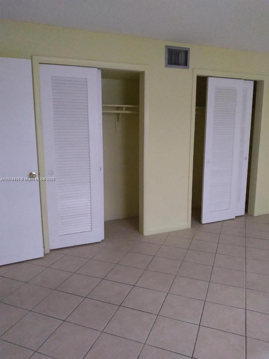 ST JAMES PARK WEST ADD - Residential Lease