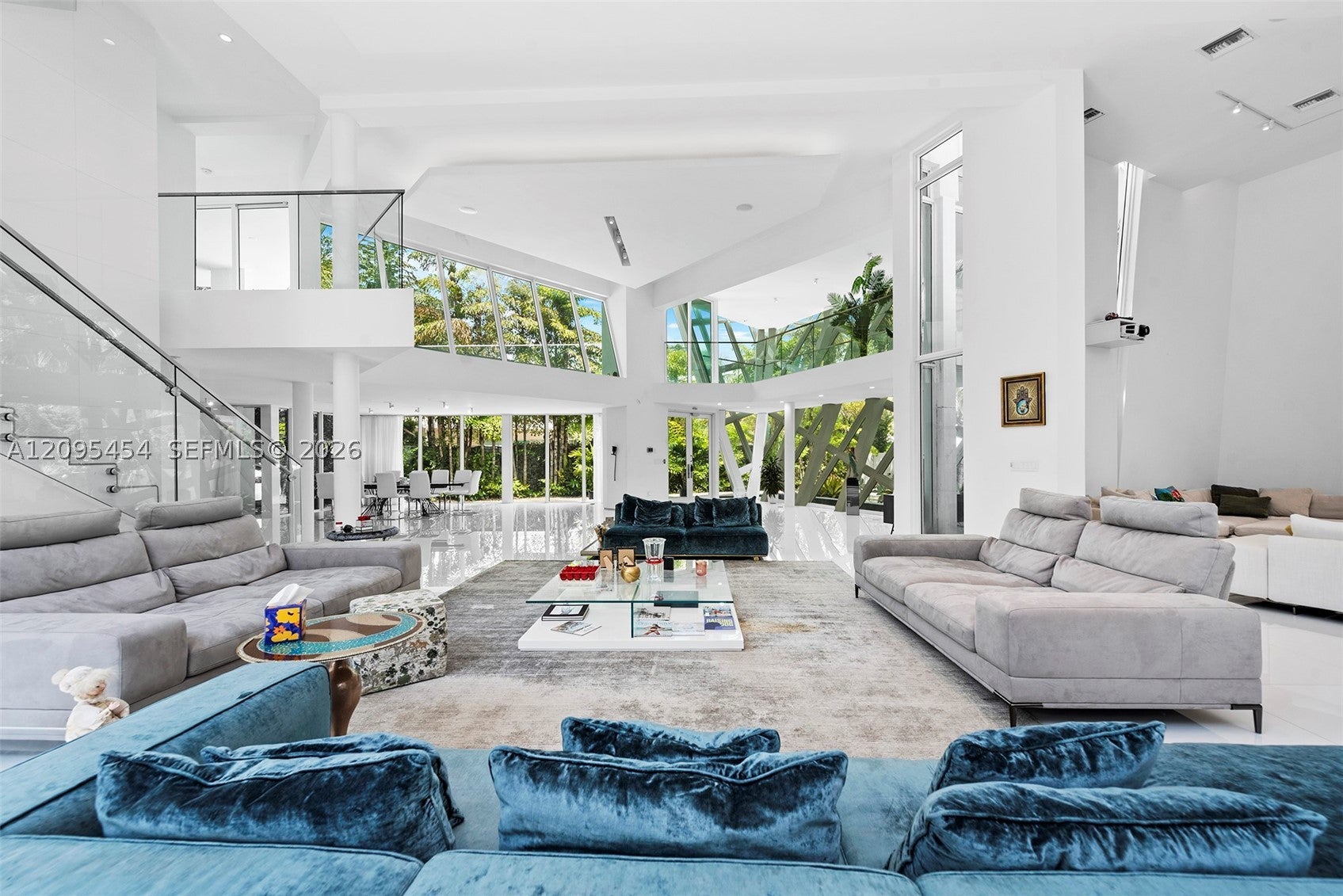 480 Ocean Blvd
