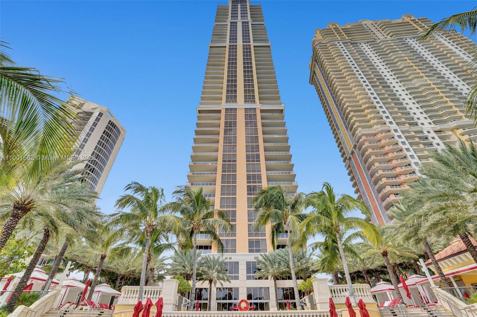 17749 COLLINS AVENUE COND - Residential