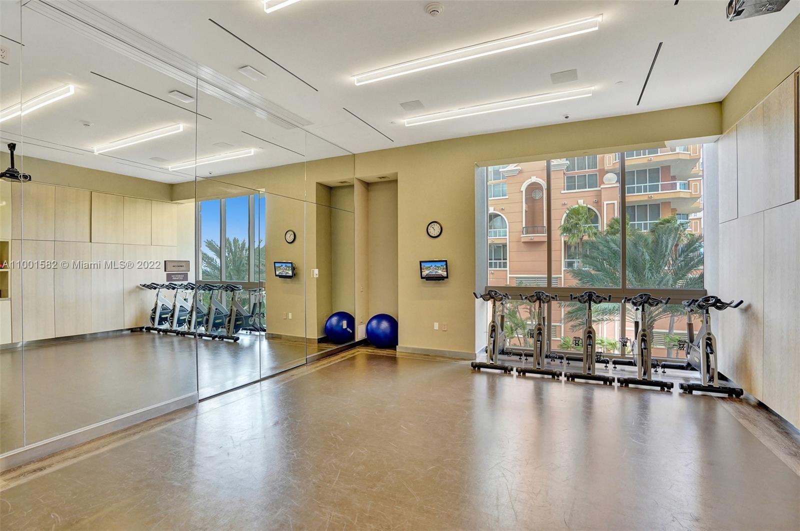 17749 COLLINS AVENUE COND - Residential