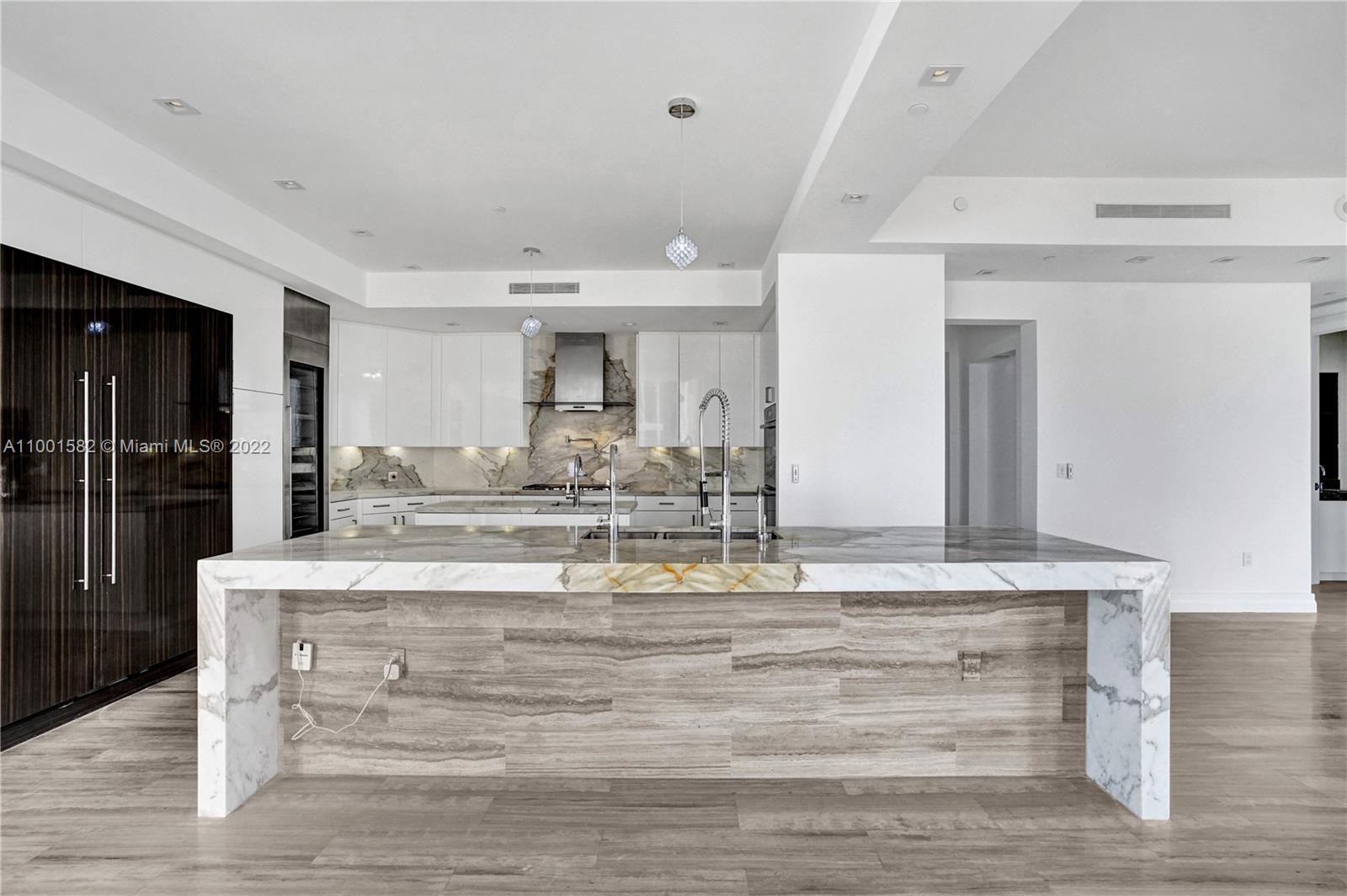 17749 COLLINS AVENUE COND - Residential