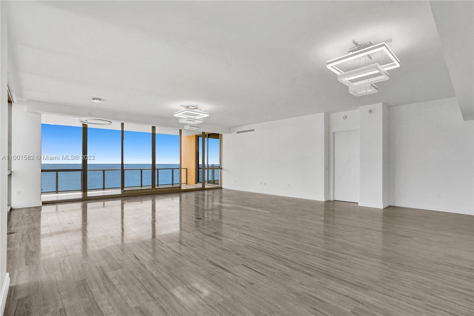 17749 COLLINS AVENUE COND - Residential