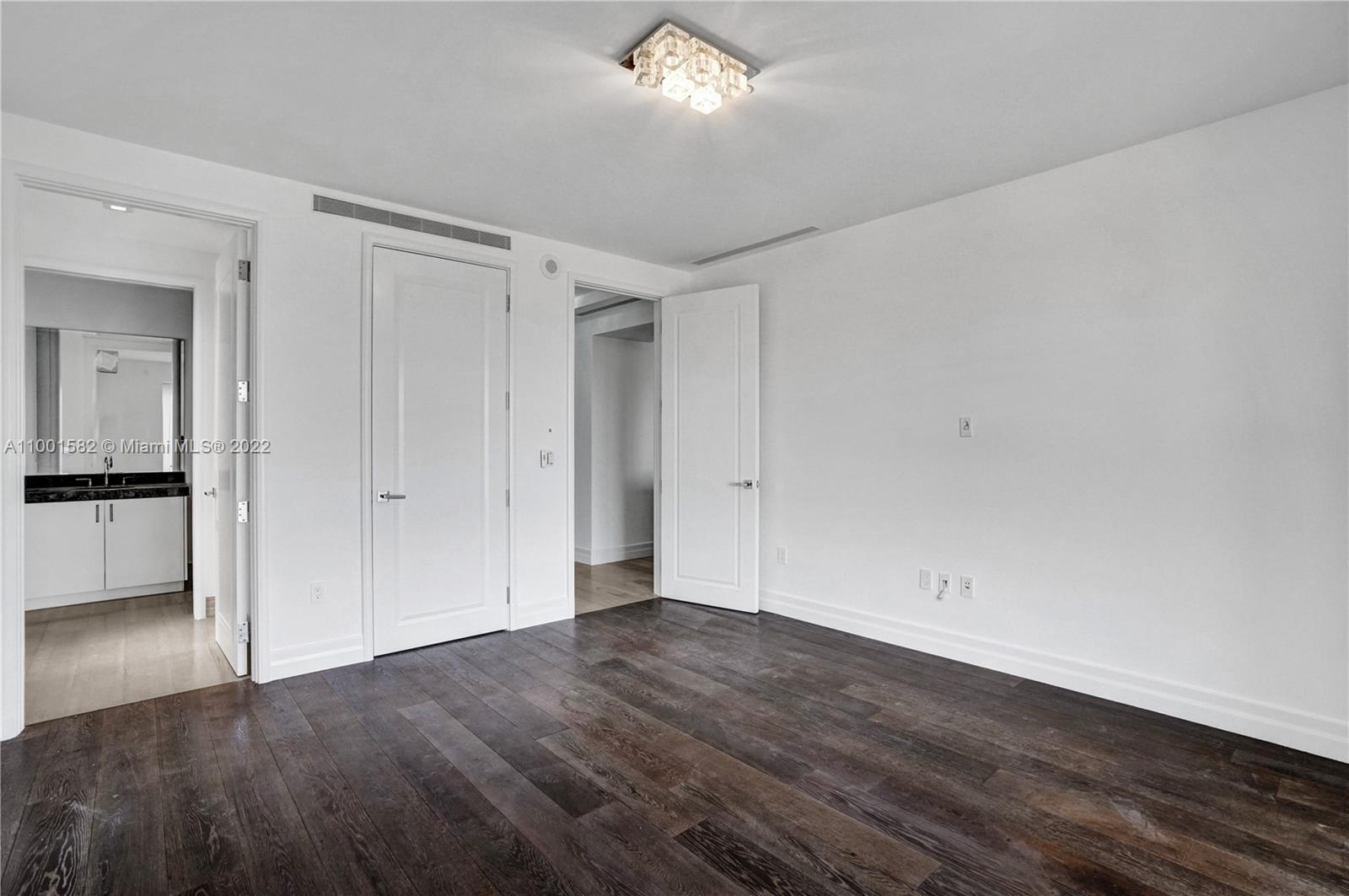 17749 COLLINS AVENUE COND - Residential