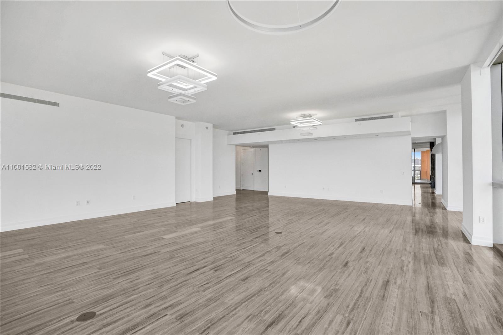 17749 COLLINS AVENUE COND - Residential