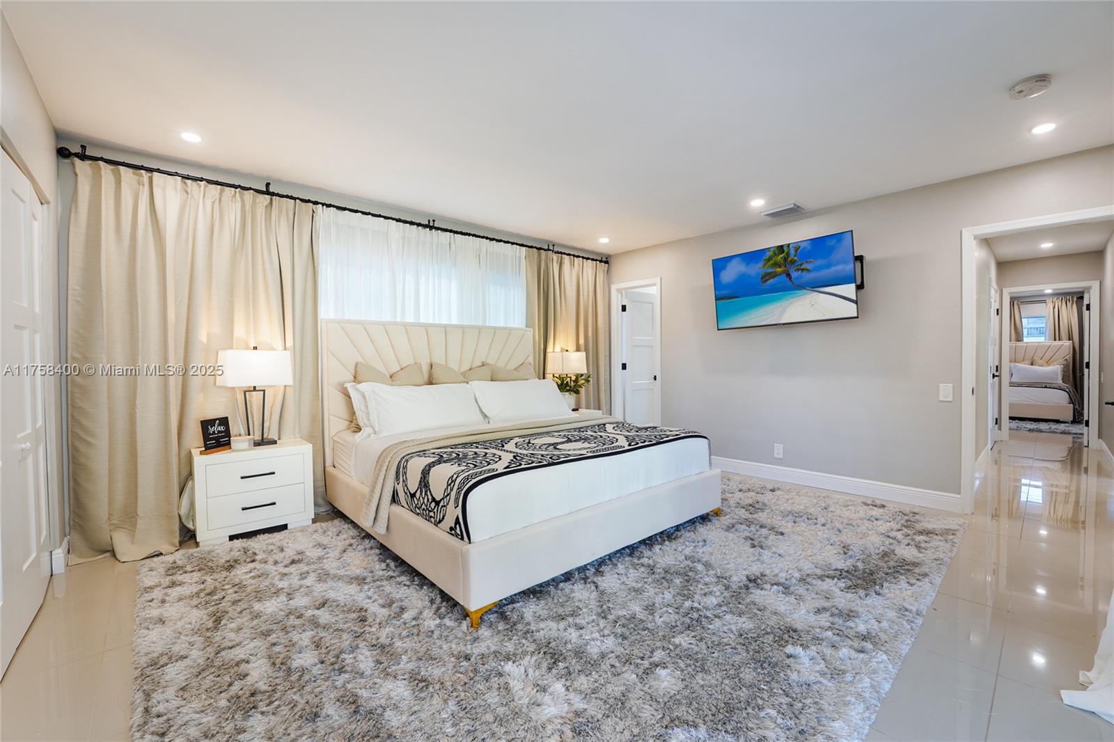 LAKE ESTATES ADD - Residential Lease