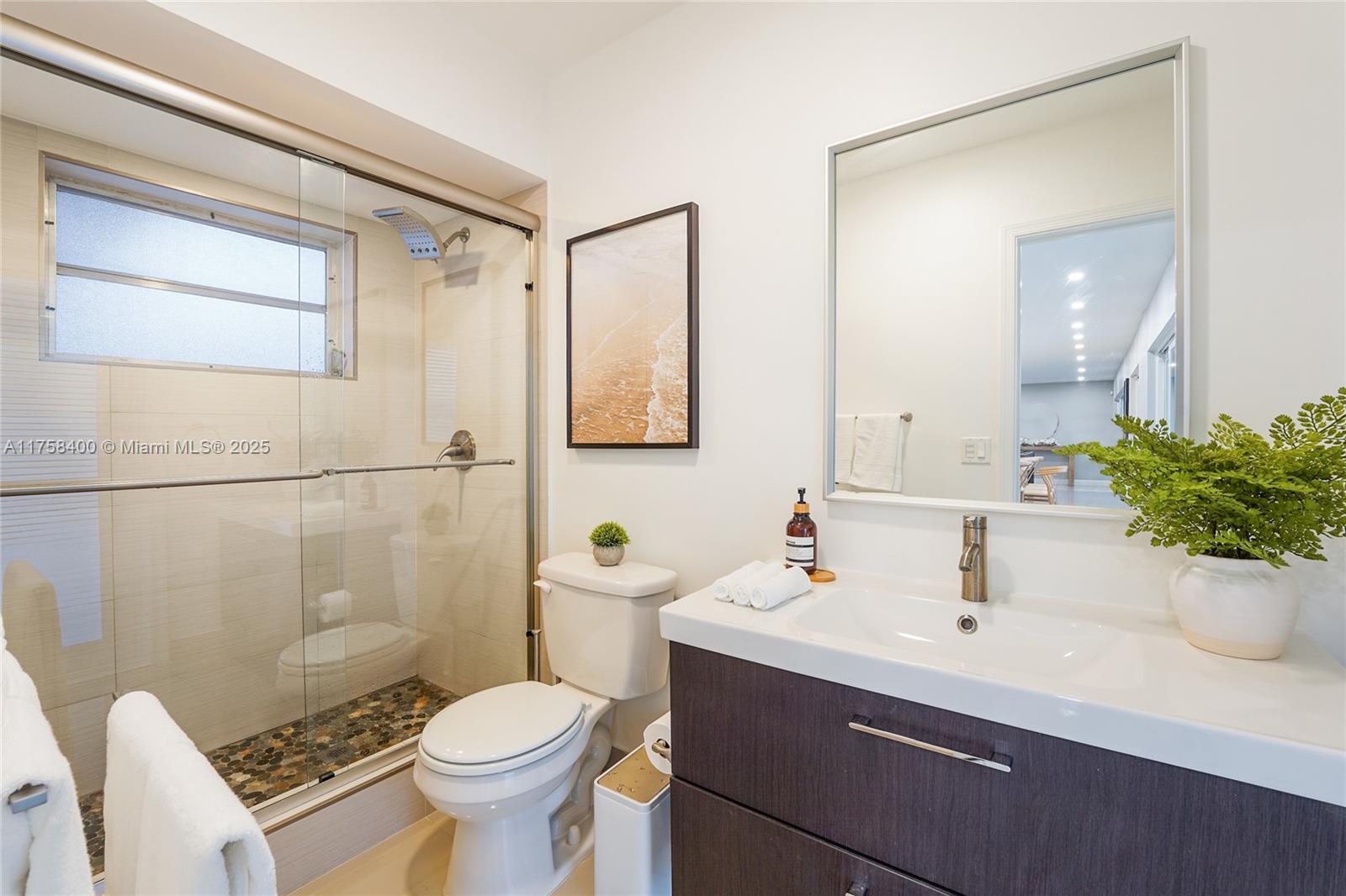 LAKE ESTATES ADD - Residential Lease