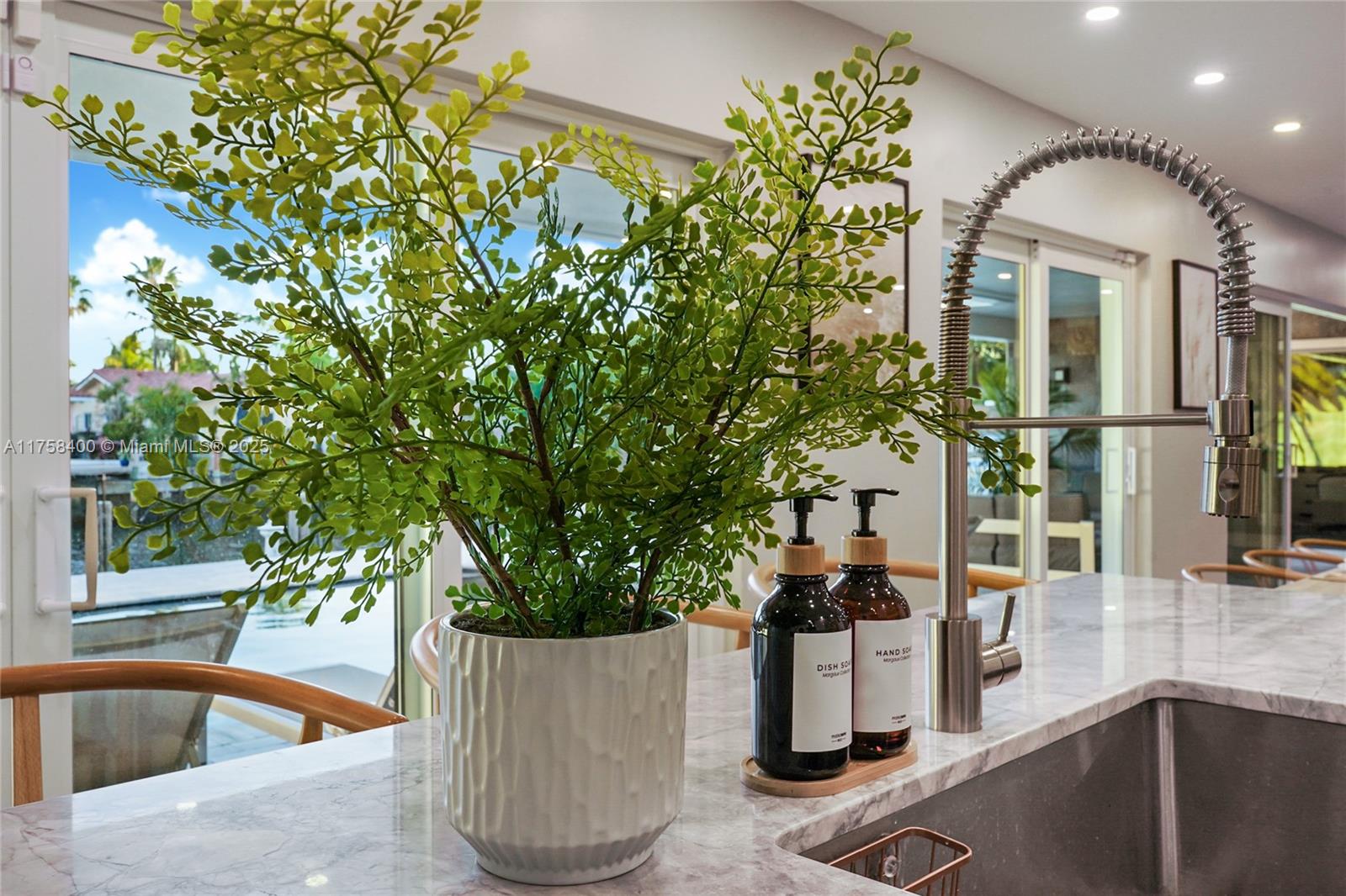 LAKE ESTATES ADD - Residential Lease