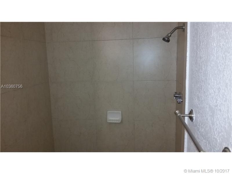 BAYVIEW PALMS - Residential Lease