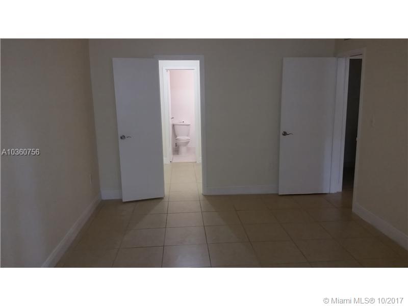 BAYVIEW PALMS - Residential Lease