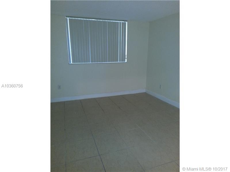 BAYVIEW PALMS - Residential Lease