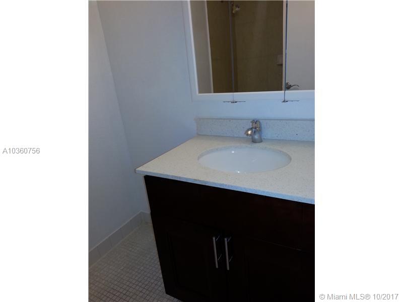 BAYVIEW PALMS - Residential Lease