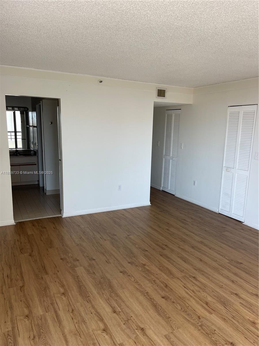 GRANADA PARK CONDO - Residential Lease