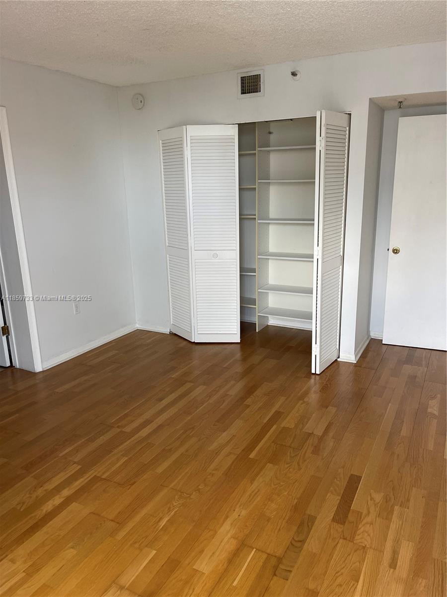 GRANADA PARK CONDO - Residential Lease
