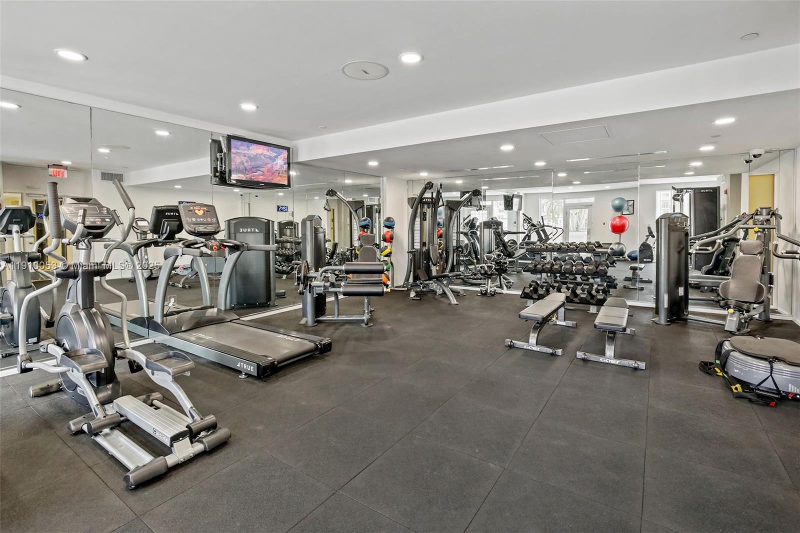 TEN ARAGON CONDO - Residential