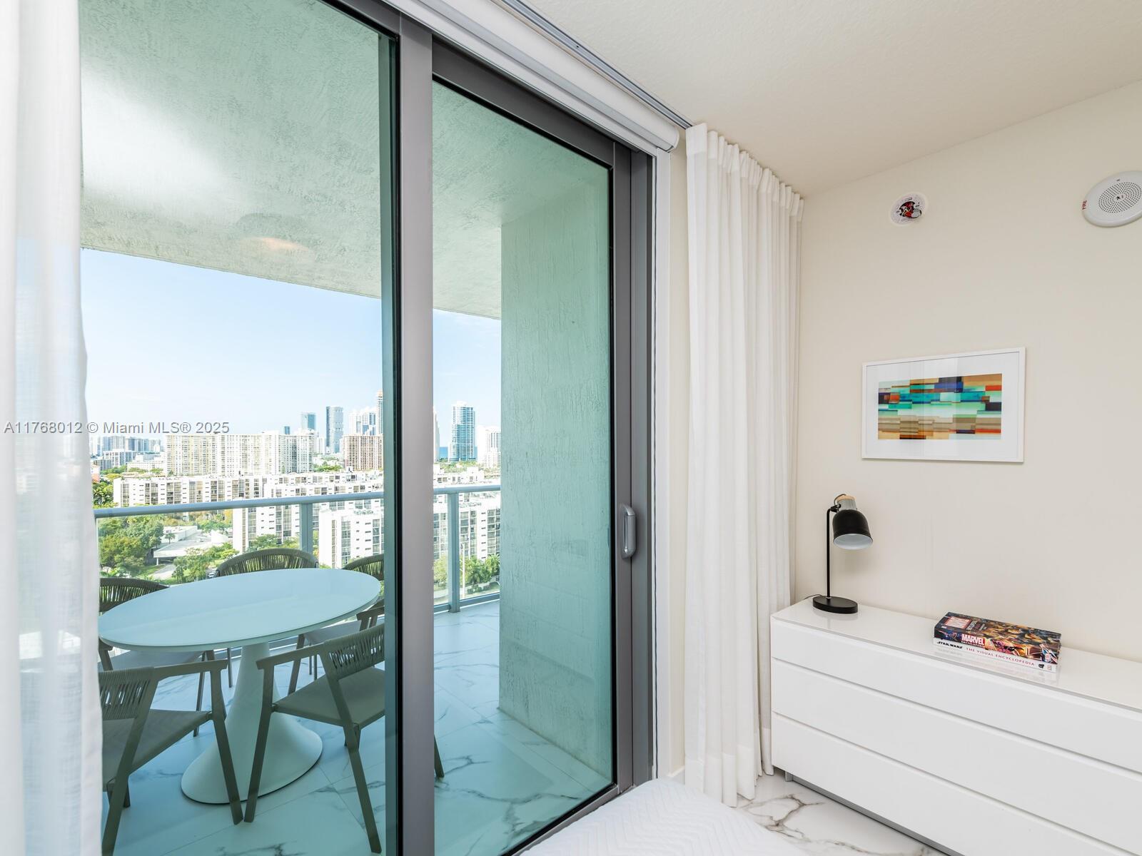 PARQUE TOWERS CONDO - Residential Lease