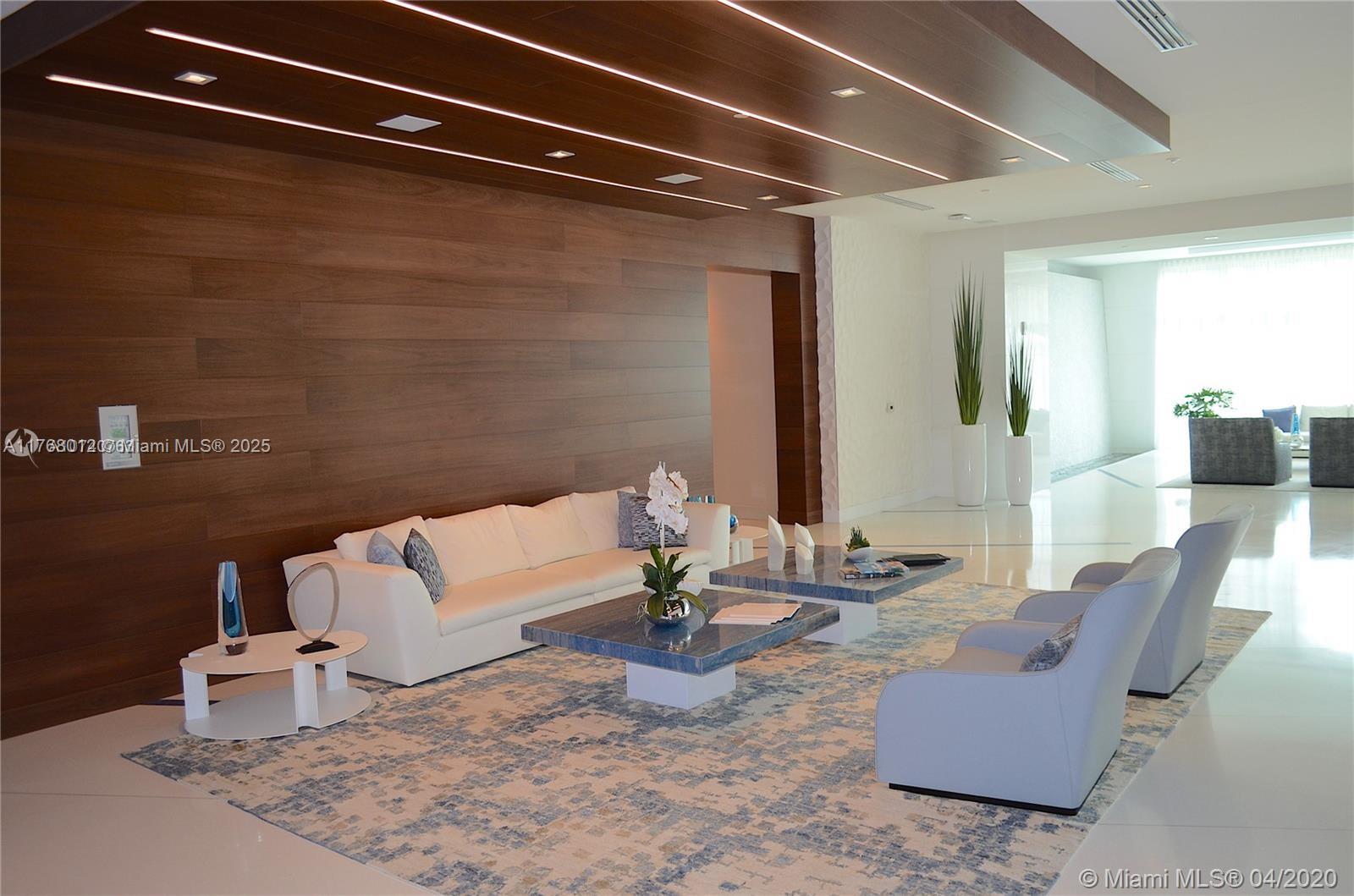 PARQUE TOWERS CONDO - Residential Lease