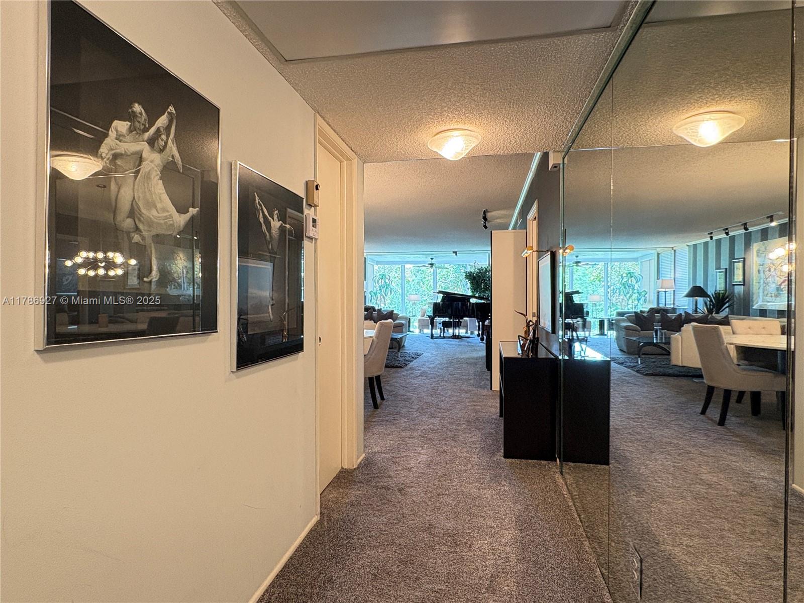 4020 W Palm Aire Dr 211