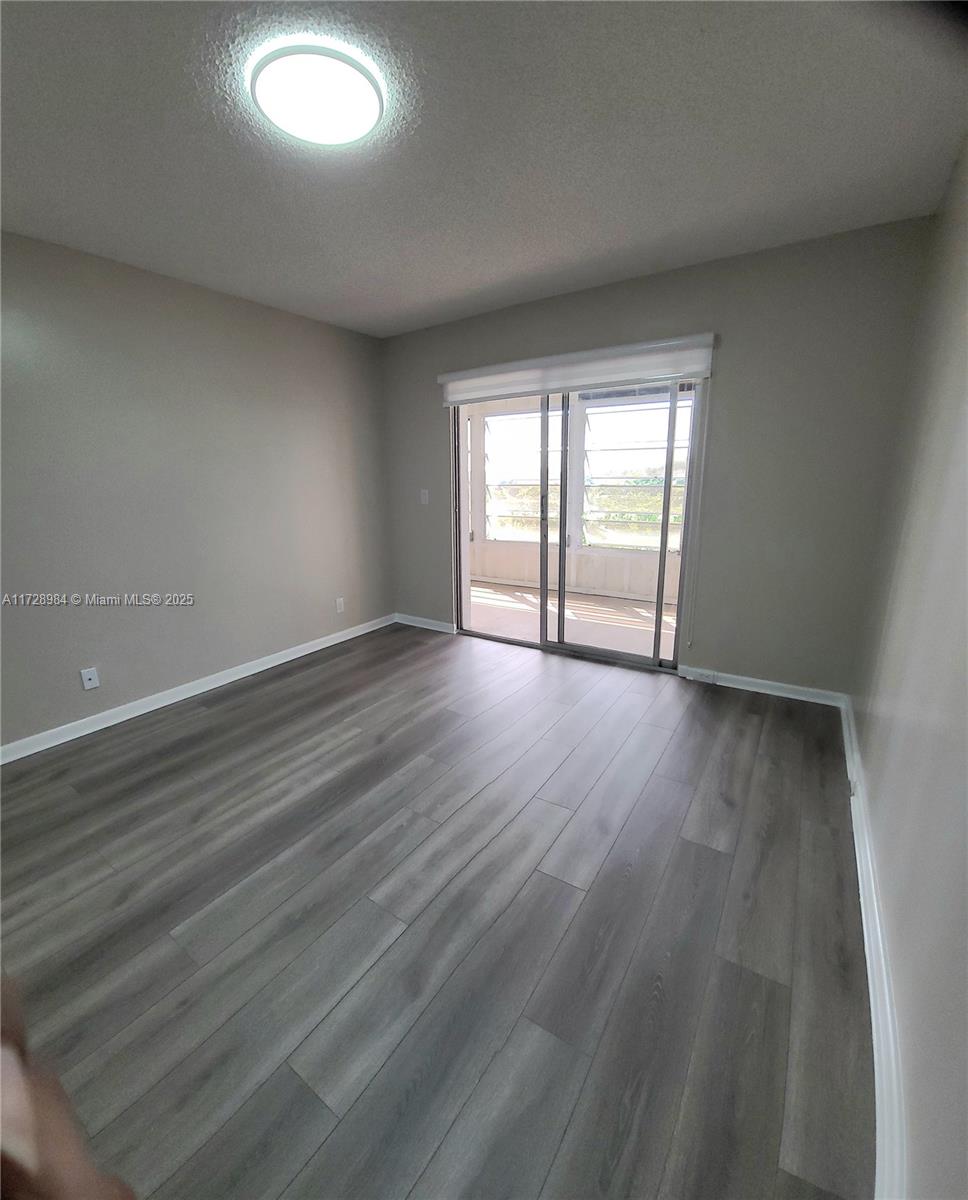 NEW HAMPTON AT CENTURY VI - Residential