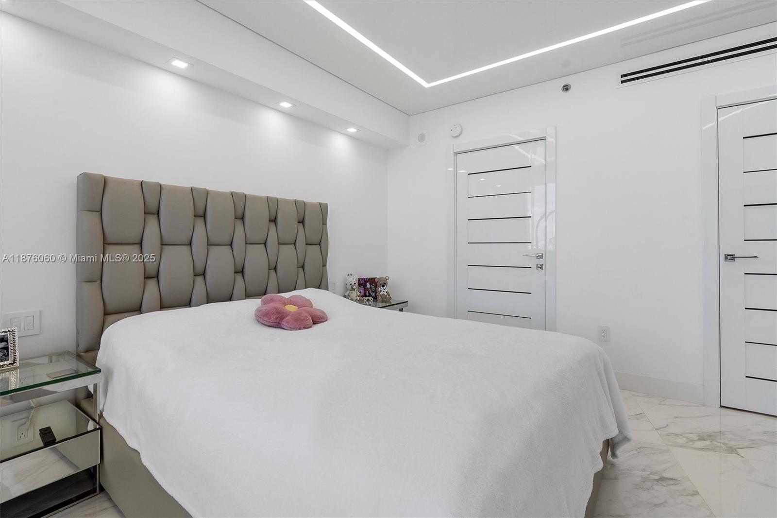 OCEAN THREE CONDO - Residential