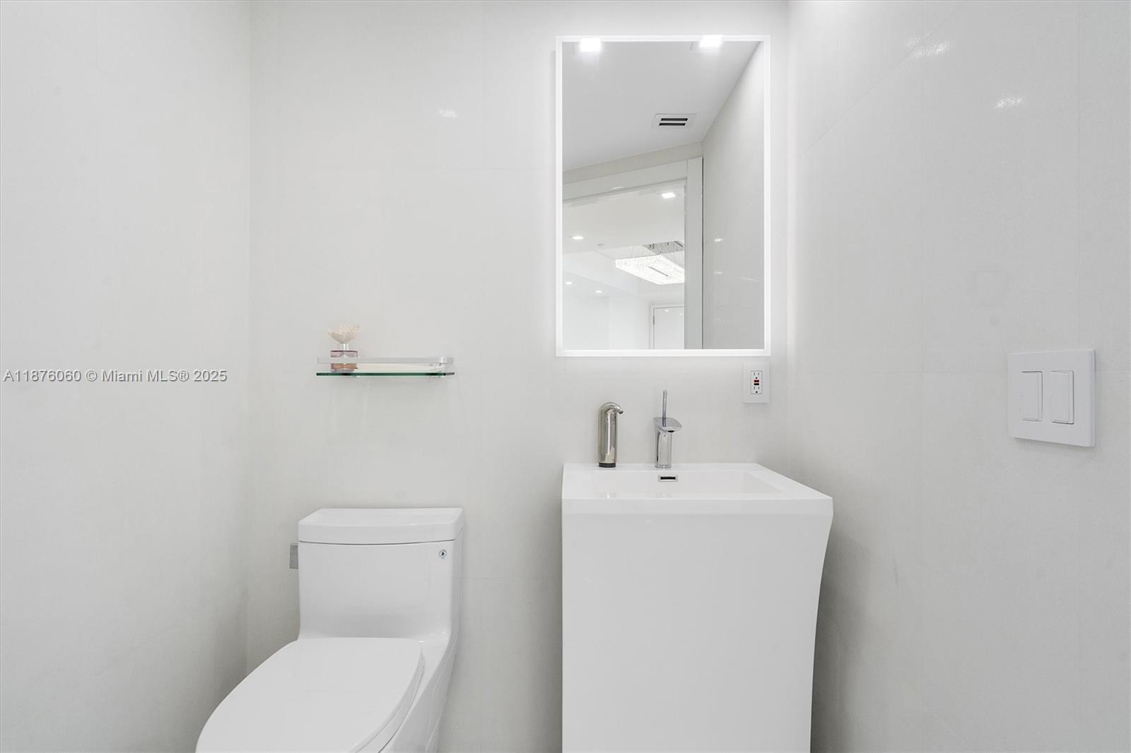 OCEAN THREE CONDO - Residential