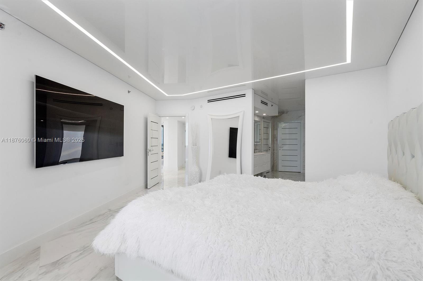 OCEAN THREE CONDO - Residential