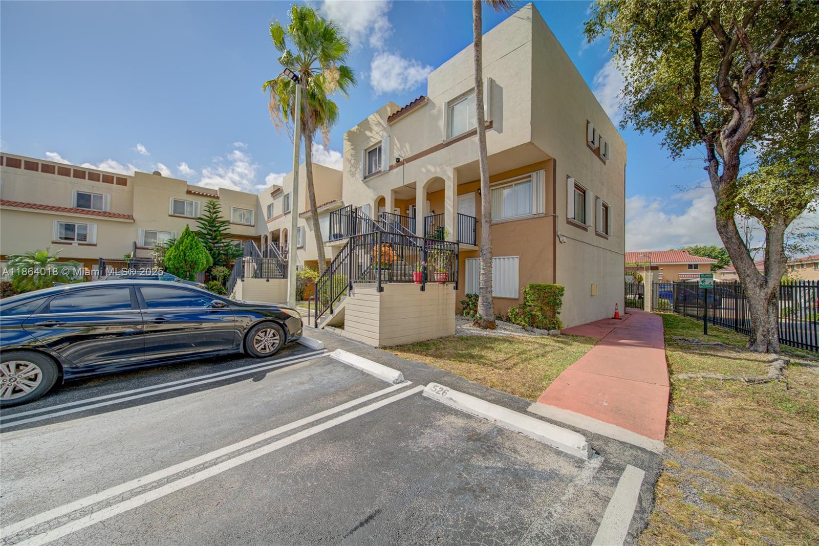 CHATEAUBLEAU VILLAS MIDWA - Residential Lease