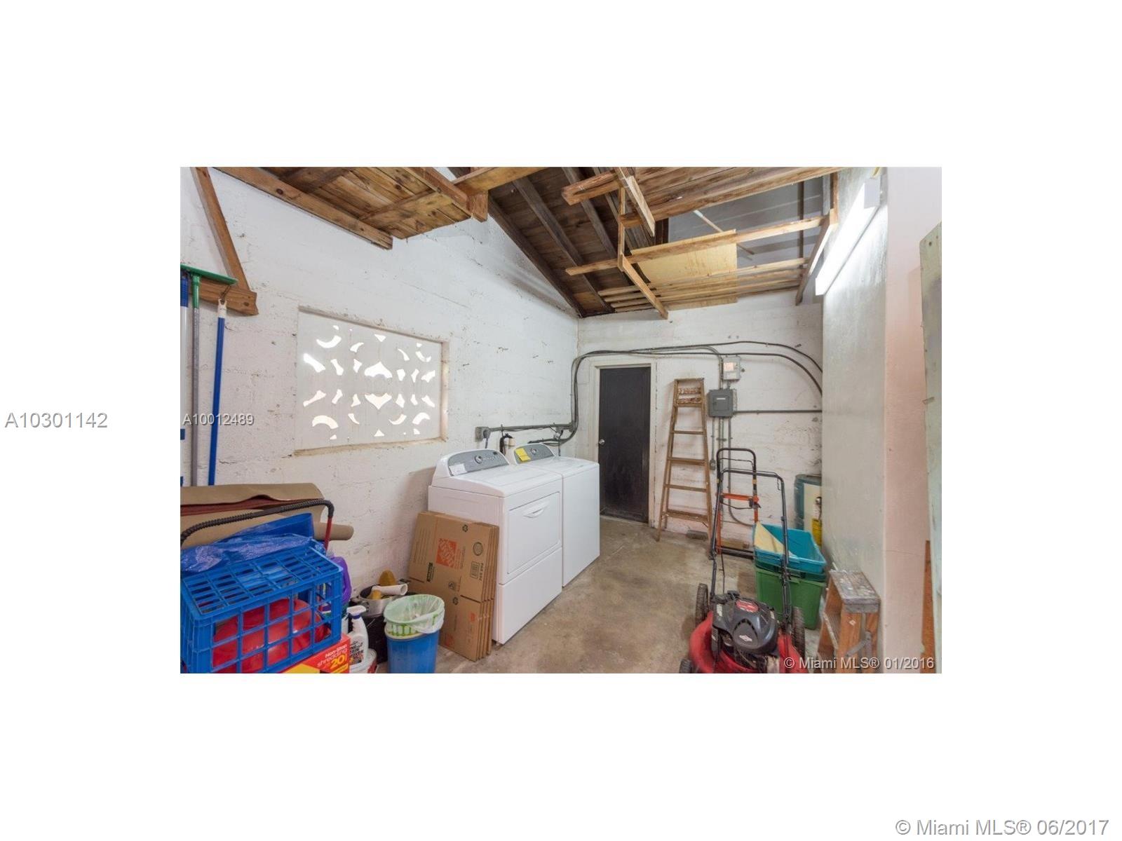 GRIFFING BISCAYNE PK ESTA - Residential