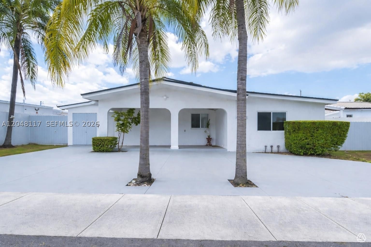 114 SW SW 57th Ct