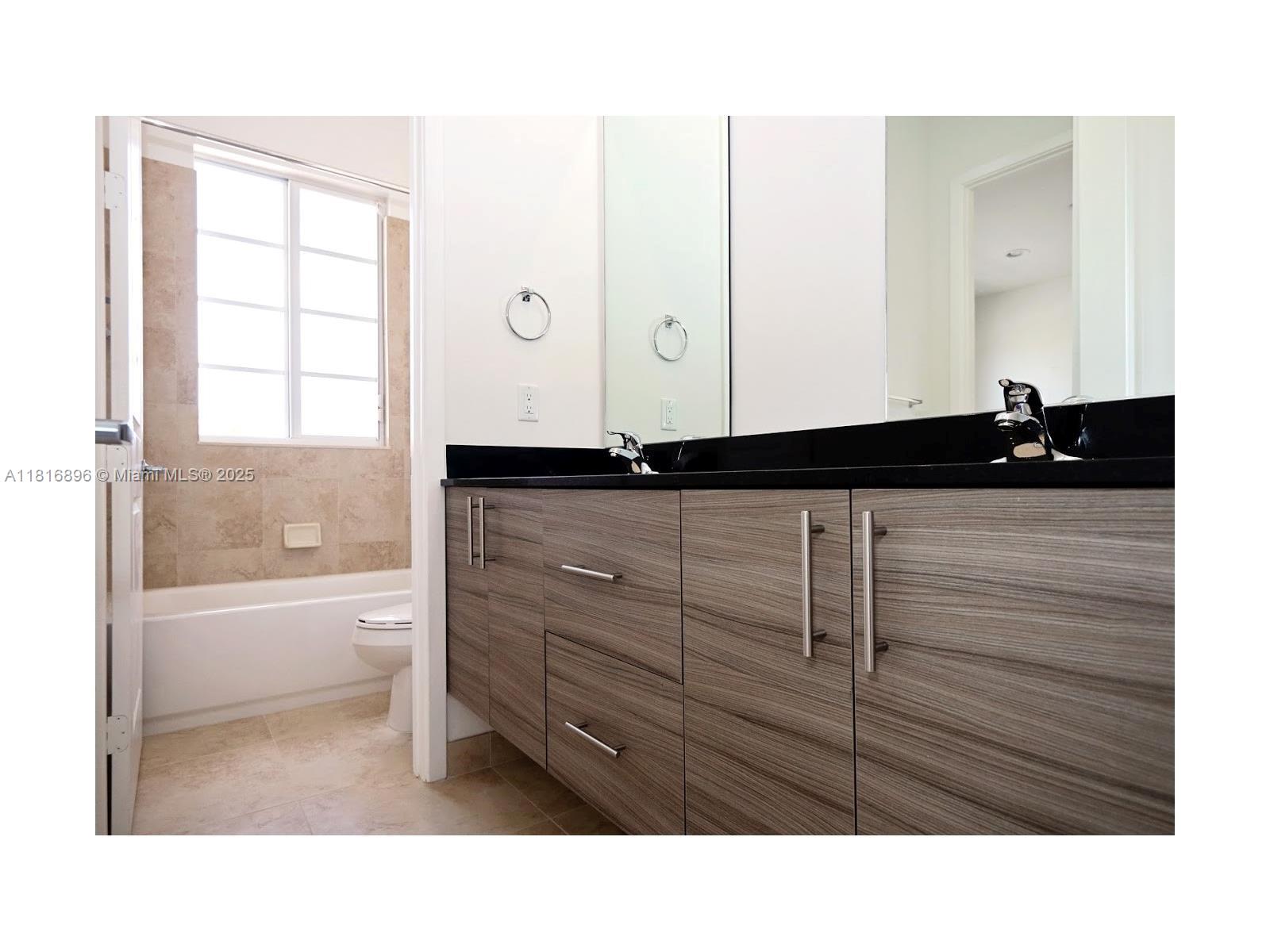 Calabria Residences - Residential Lease