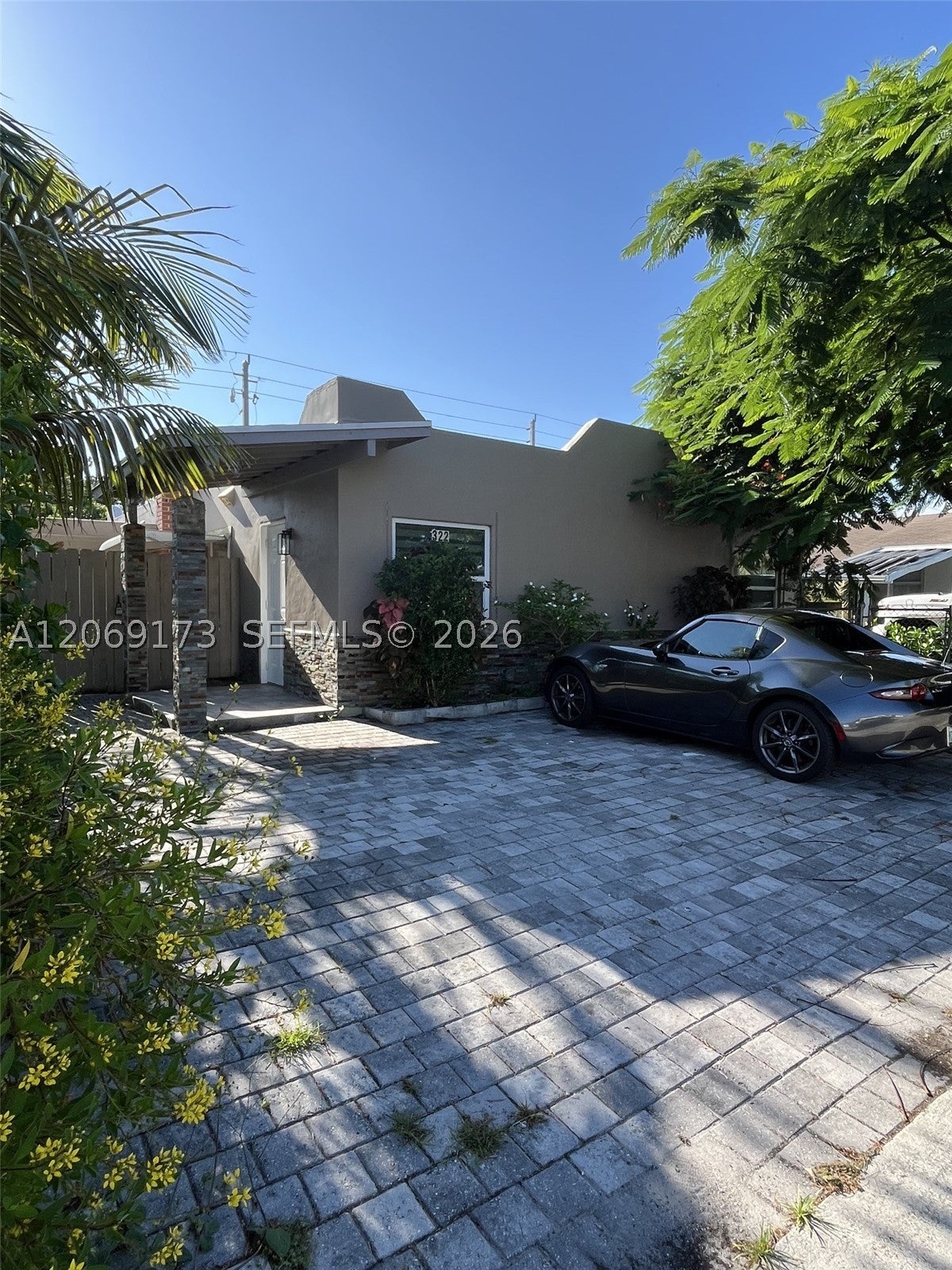 322 Jackson Ave
