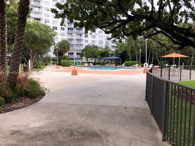 ADMIRALS PORT CONDO WEST - Residential