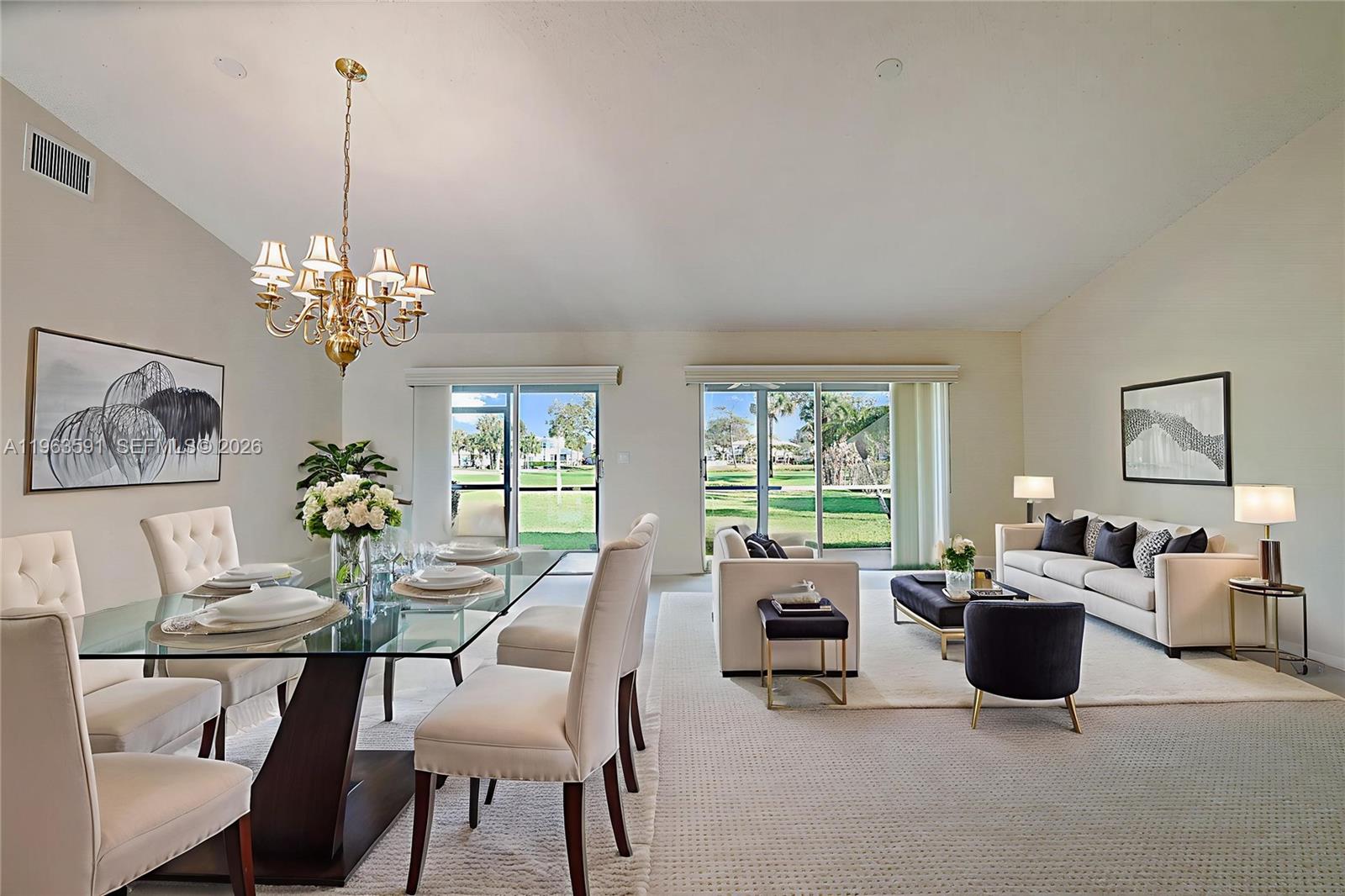 8729 SE Riverfront Ter