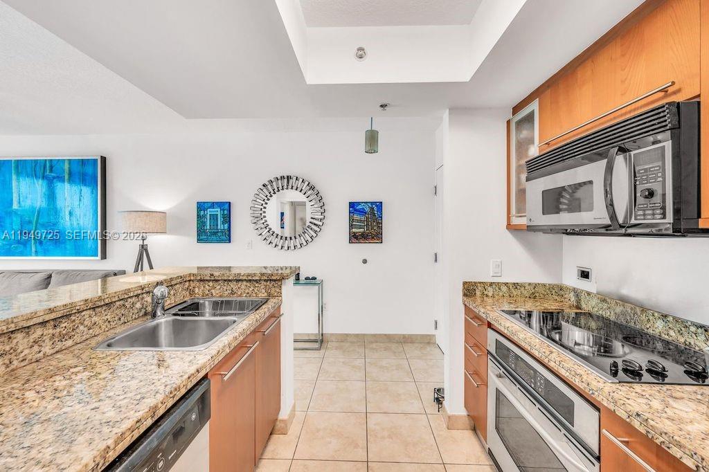 THE COSMOPOLITAN RESIDENC - Residential