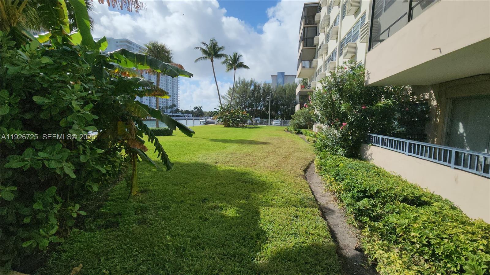 KINGS POINT IMPERIAL COND - Residential Lease