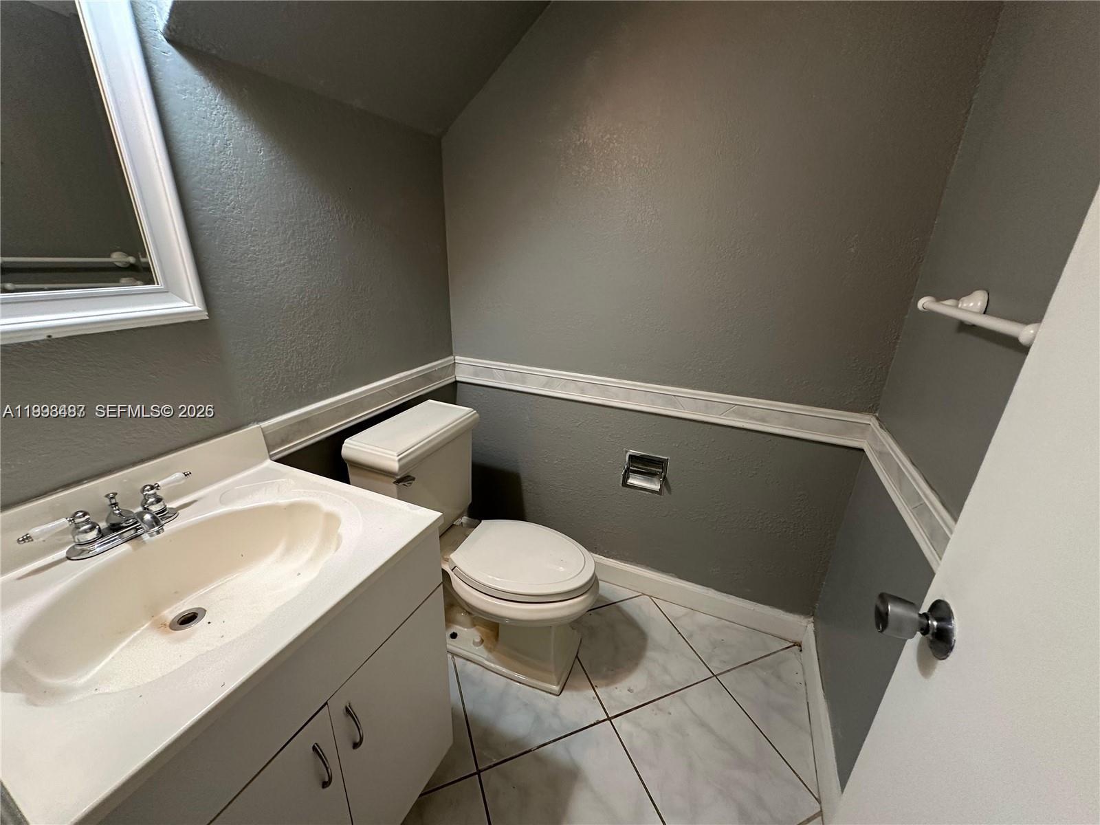 SANDPEBBLES TOWNHOUSE CON - Residential