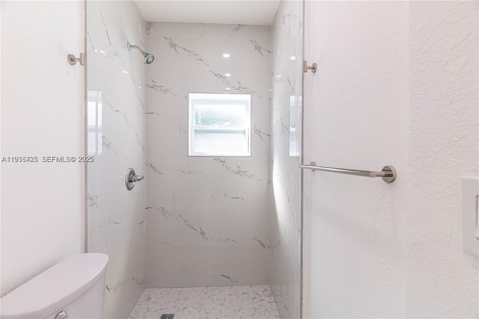 FLAMINGO VILLAGE - Residential