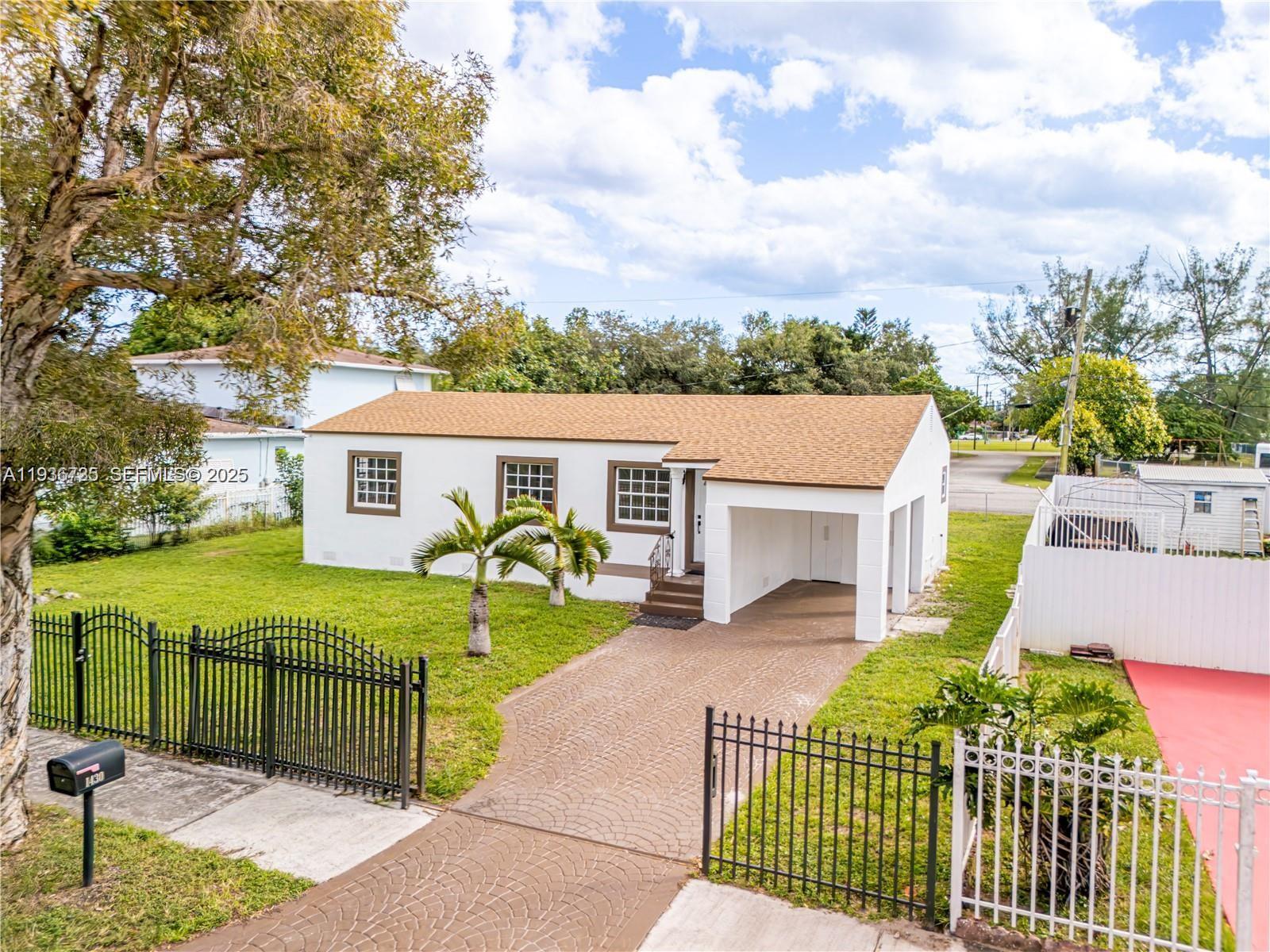 FLAMINGO VILLAGE - Residential