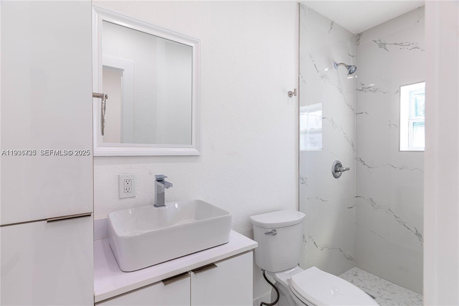 FLAMINGO VILLAGE - Residential