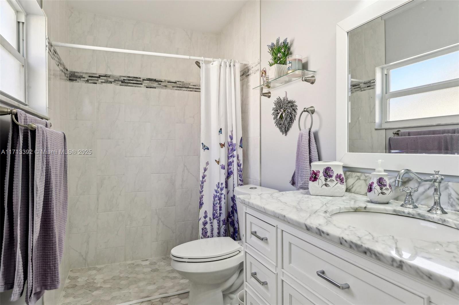 DELRAY VILLAS 2 - Residential