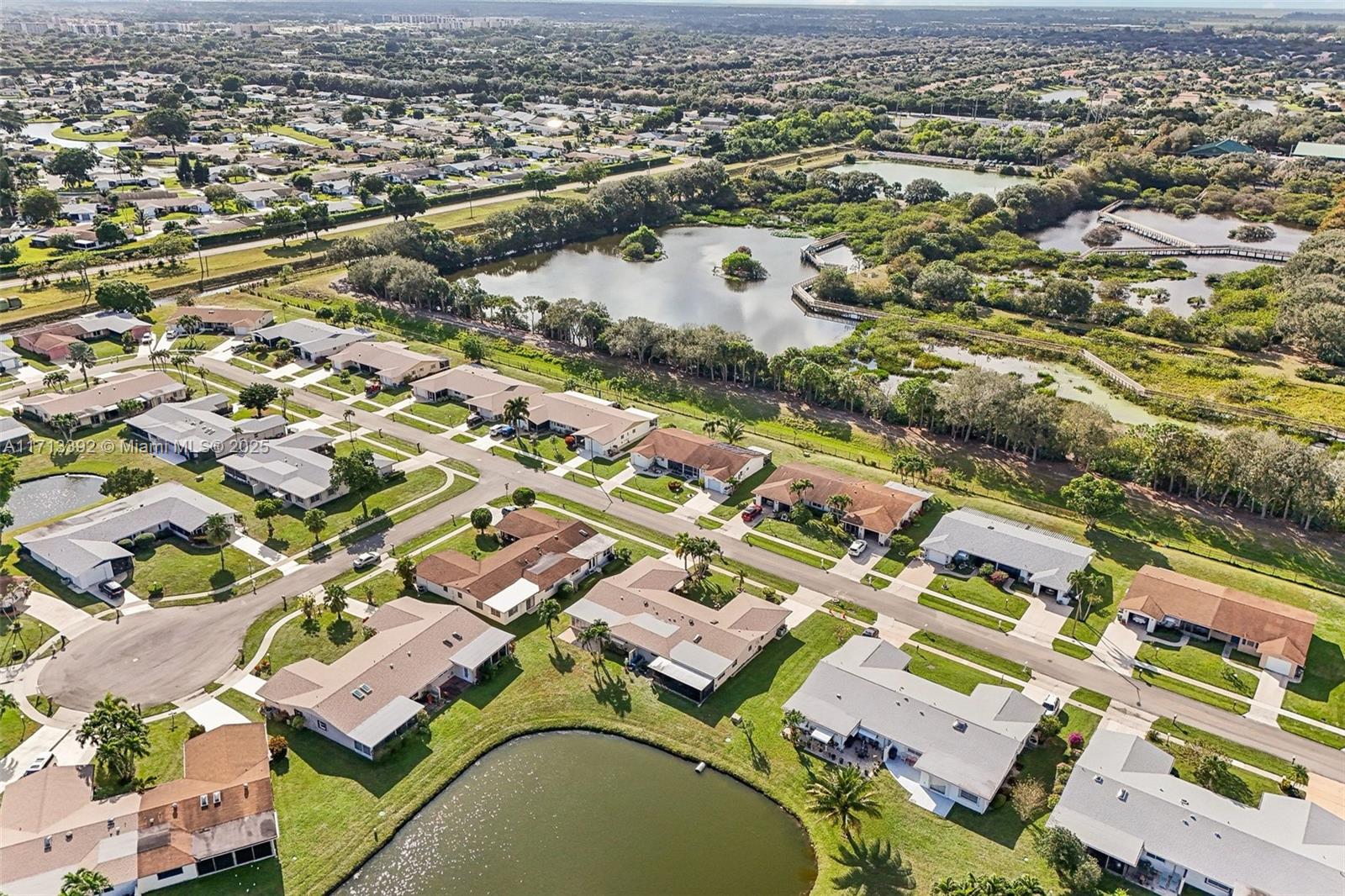 DELRAY VILLAS 2 - Residential