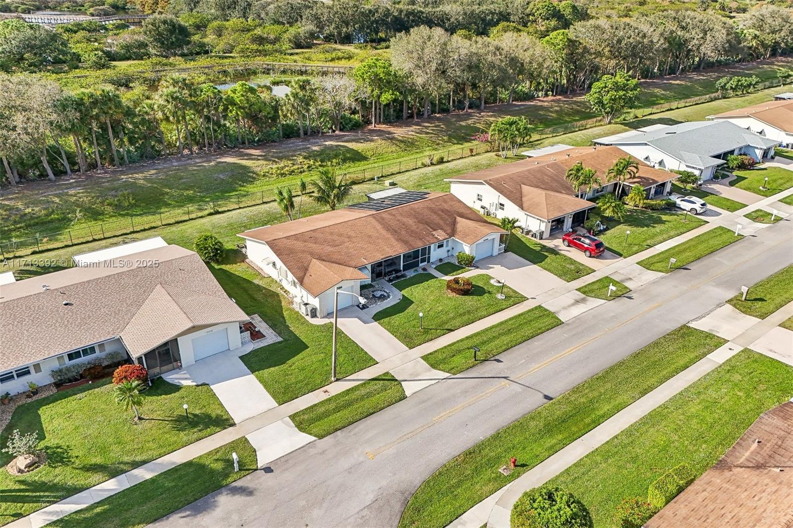 DELRAY VILLAS 2 - Residential
