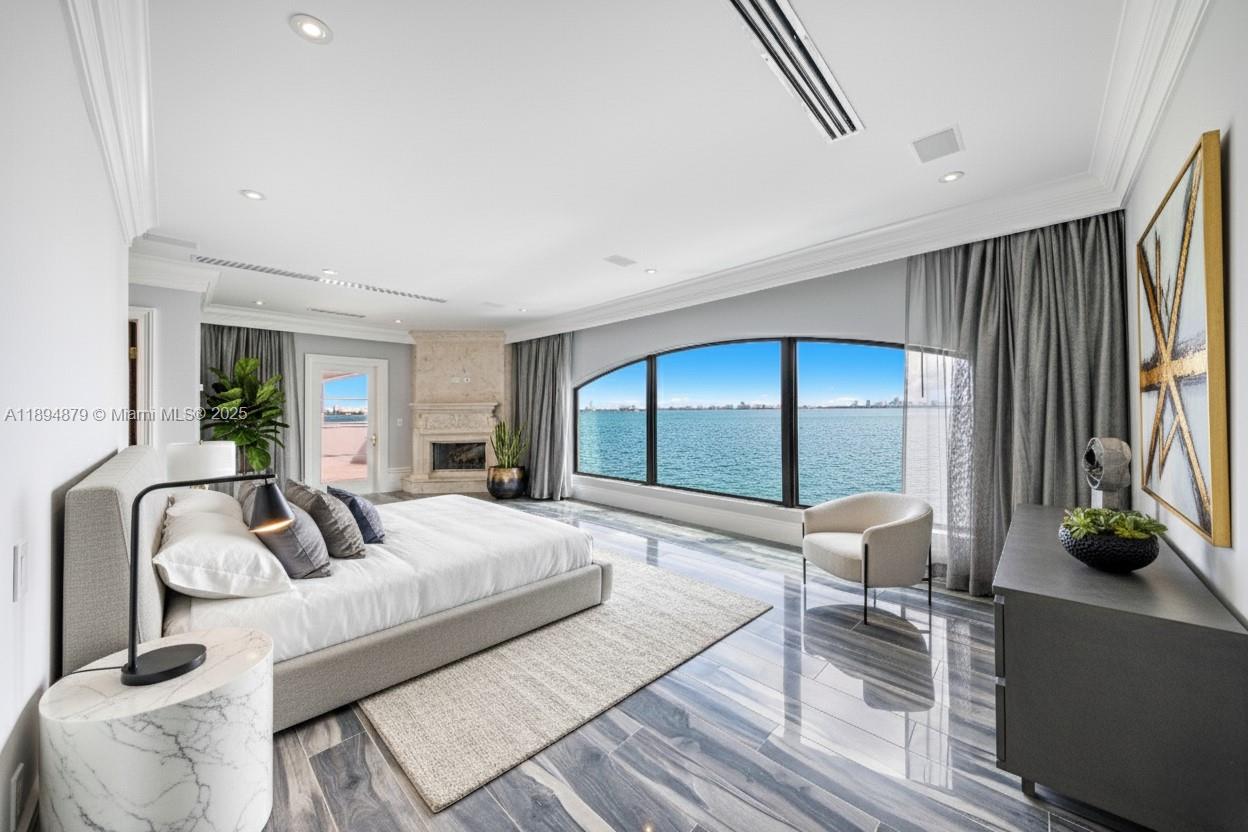 NORTH BAY ISLAND - Residential Lease