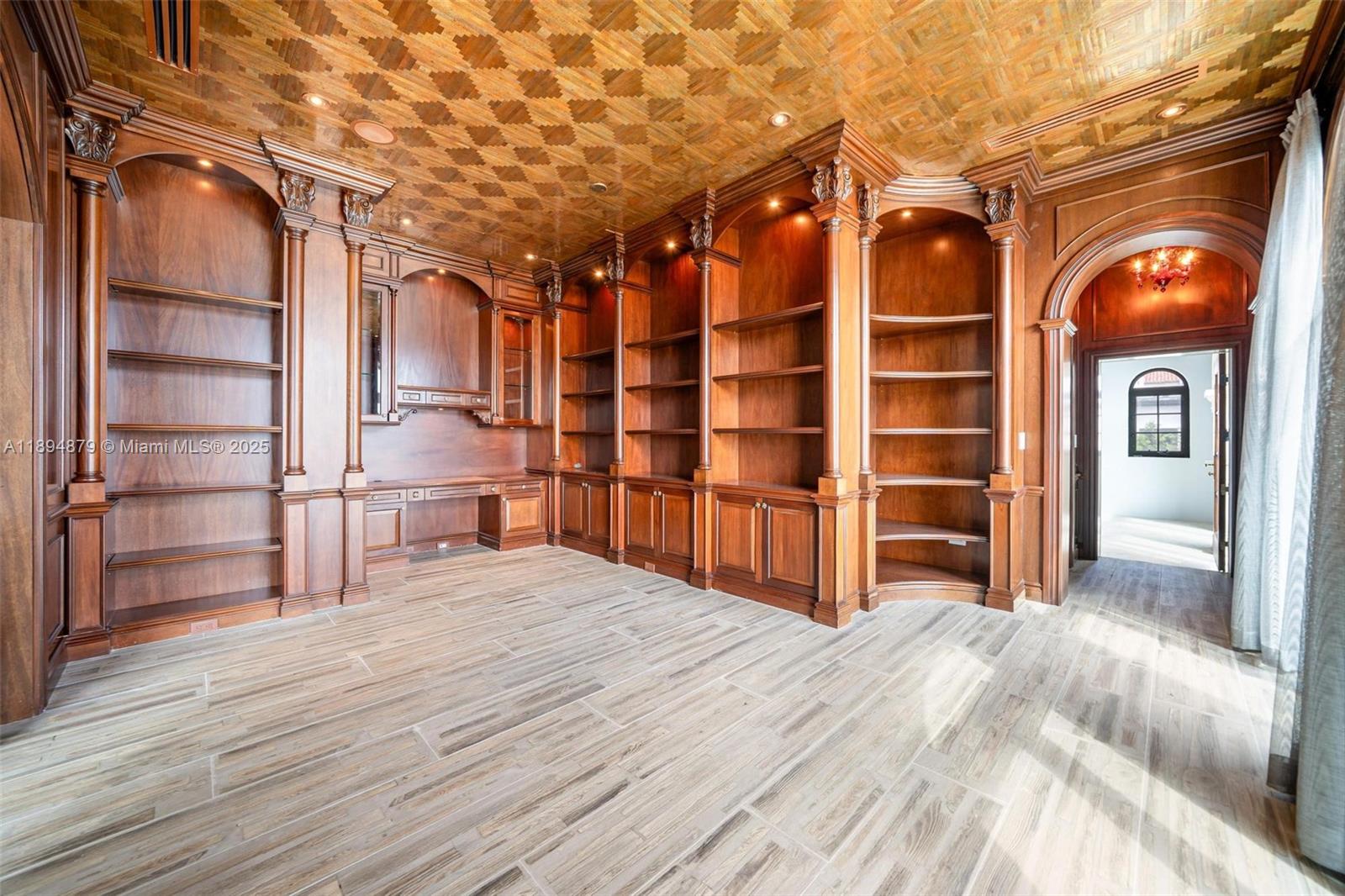 NORTH BAY ISLAND - Residential Lease