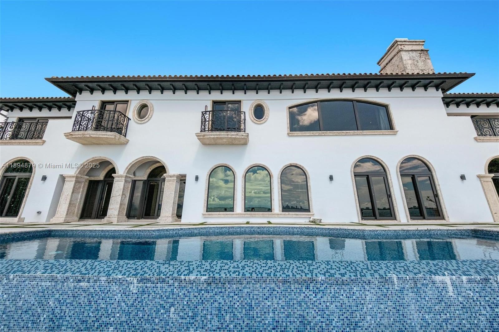 NORTH BAY ISLAND - Residential Lease