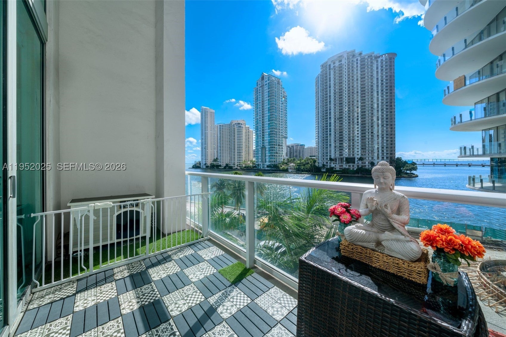 300 S BISCAYNE BLVD L-410