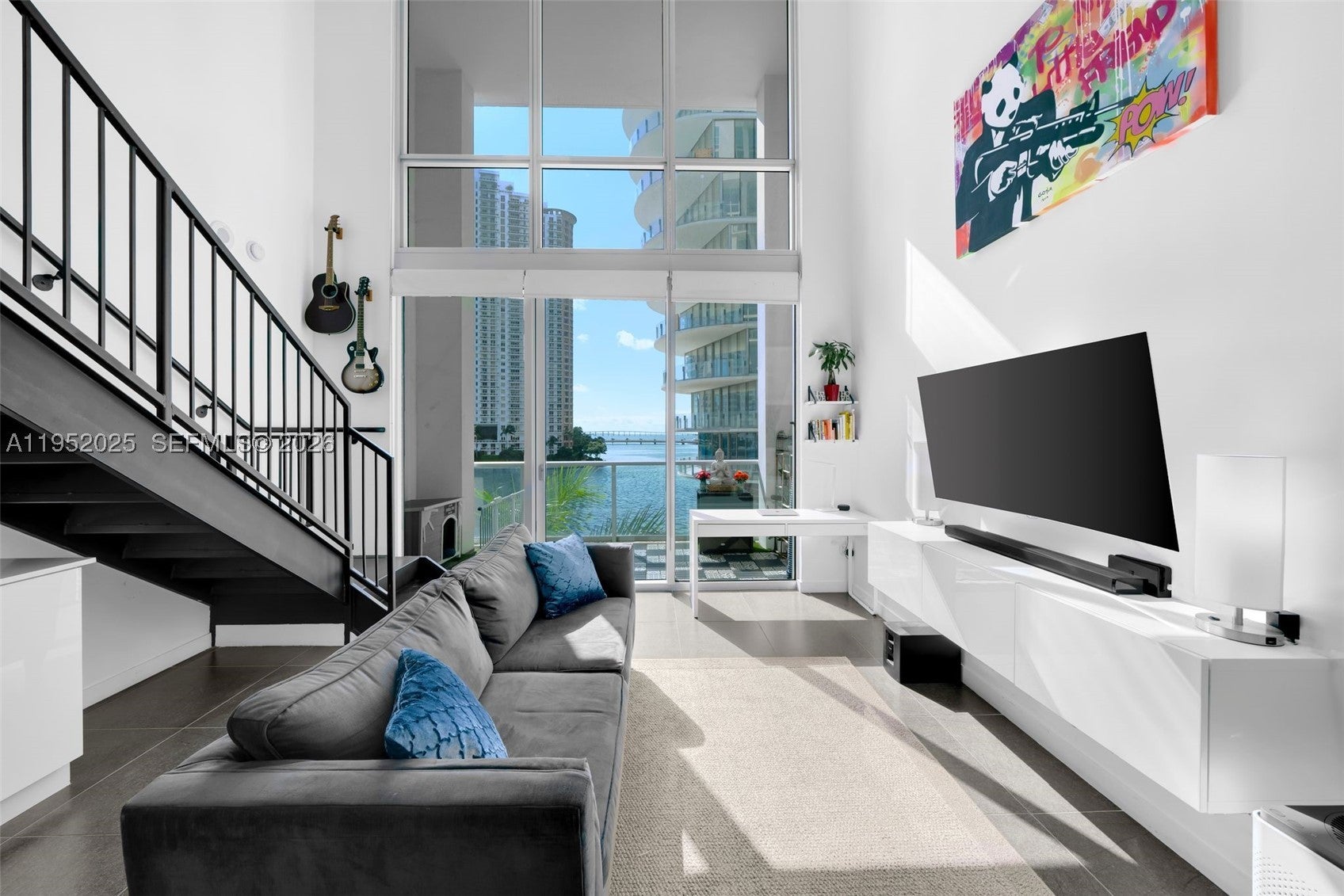300 S BISCAYNE BLVD L-410