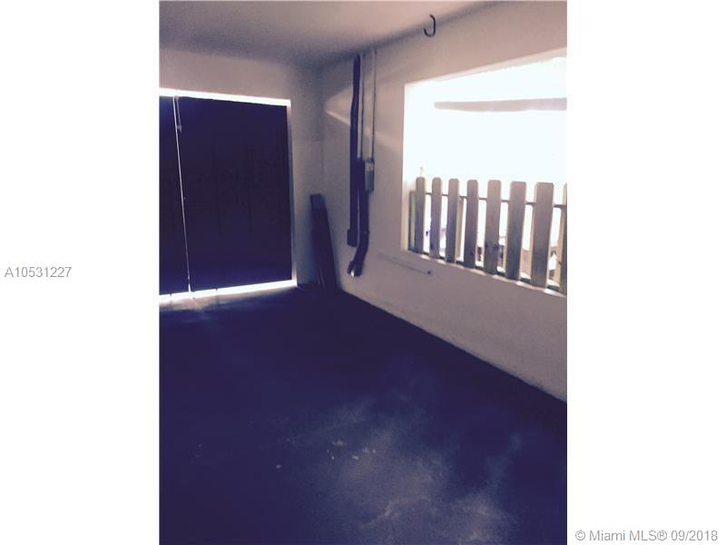 VICTORIA ISLES - Residential Lease