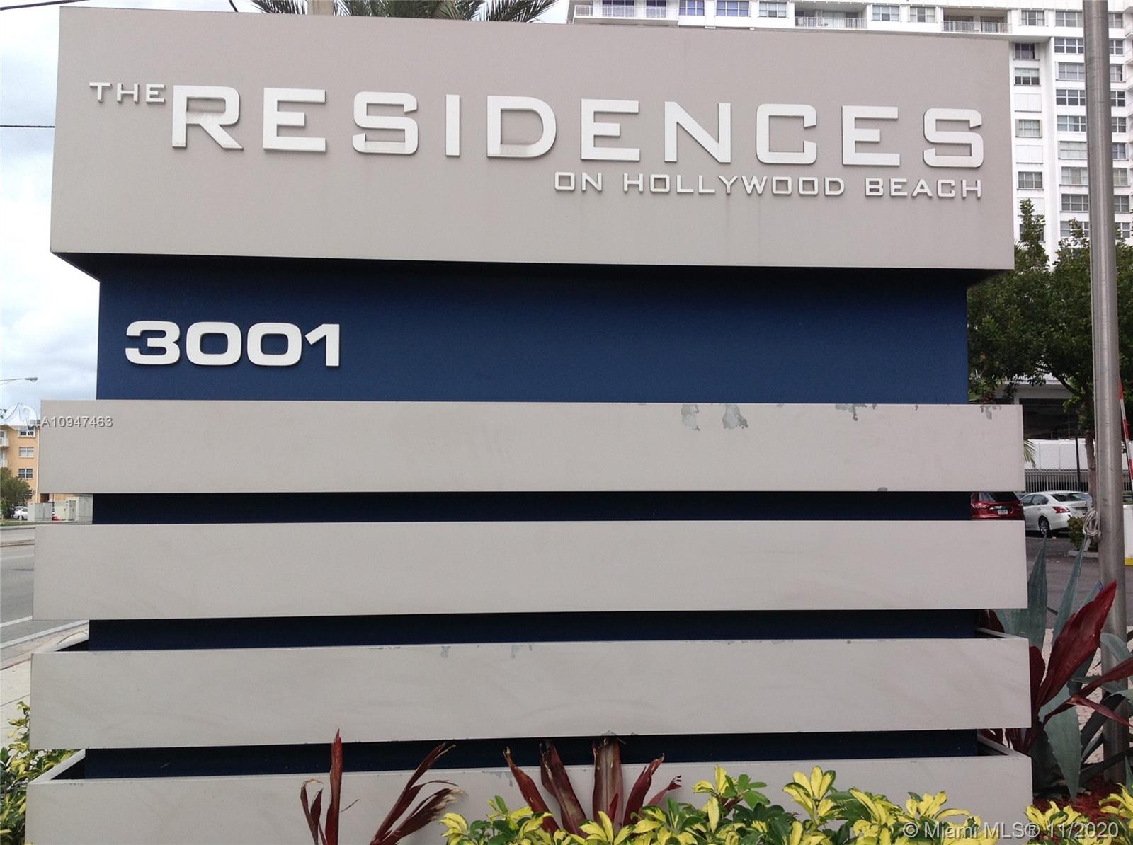 RESIDENCES ON HOLLYWOOD B - Residential Lease